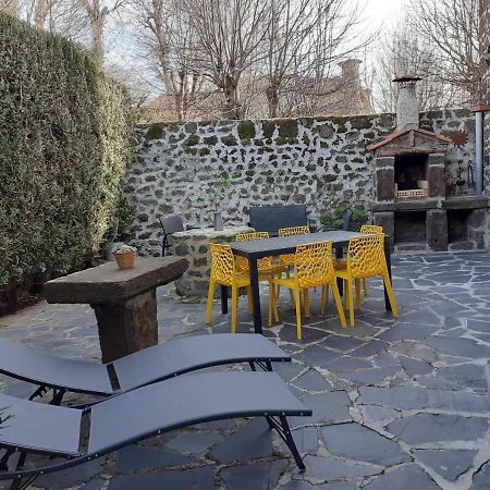 Maison Du Soleil Chez Isa Polignac  Eksteriør billede