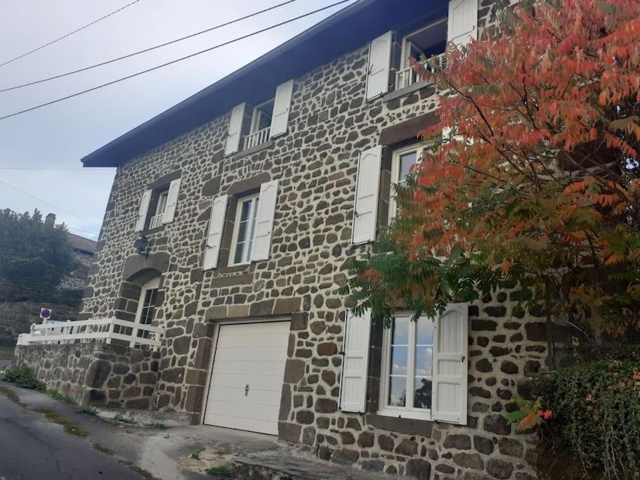 Maison Du Soleil Chez Isa Polignac  Eksteriør billede